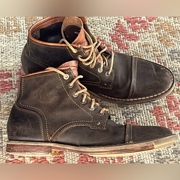 Cole Haan - Cap toe leather lace up boots-men's size 10.5  vintage inspired - Picture 1 of 7
